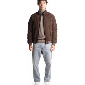 BOMBER